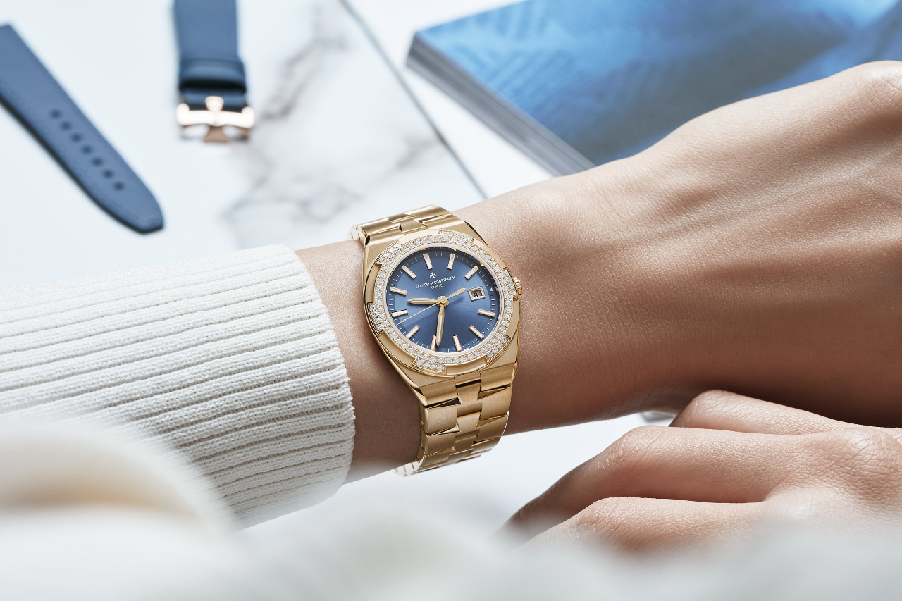 바쉐론 콘스탄틴 오버시즈 쿼츠 (7).jpg