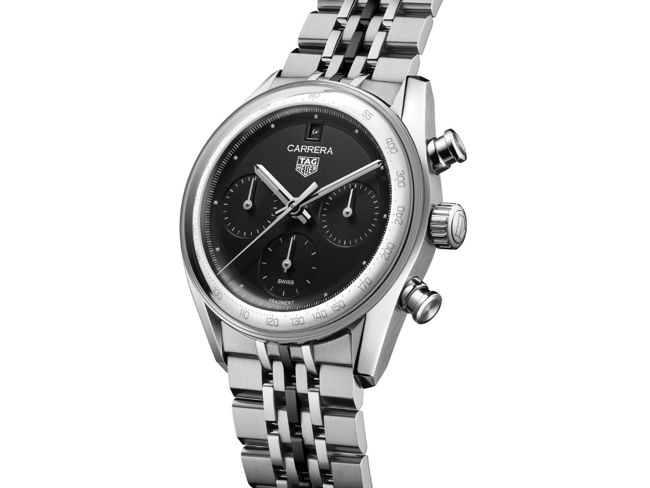 태그호이어 x 프라그먼트 까레라 크로노그래프 리미티드 에디션 (3).jpg