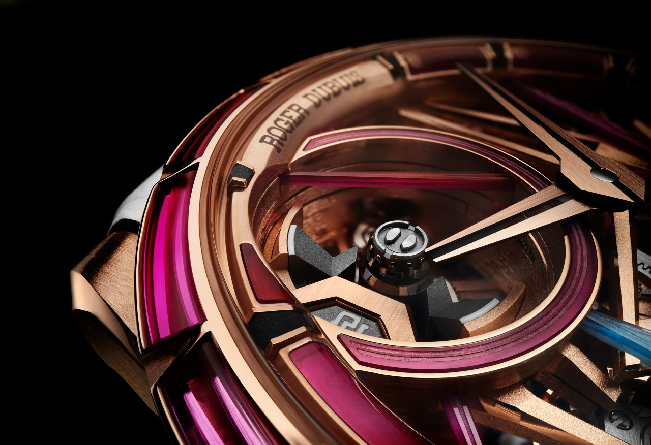 로저드뷔_엑스칼리버 블랙라이트 스핀 스톤 모노밸런시어_04.jpg