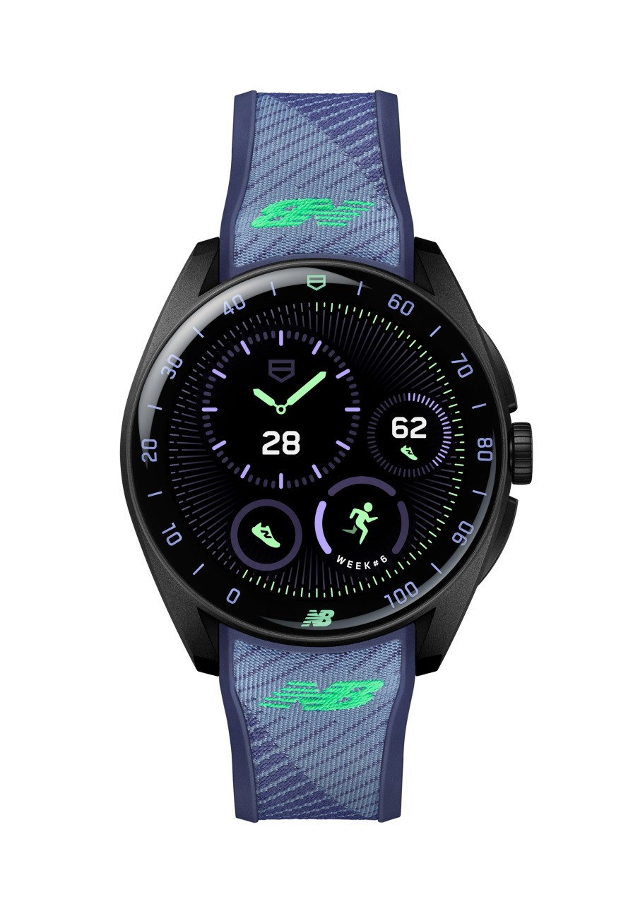 태그호이어 커넥티드 칼리버 E5 x 뉴발란스 (7).jpg