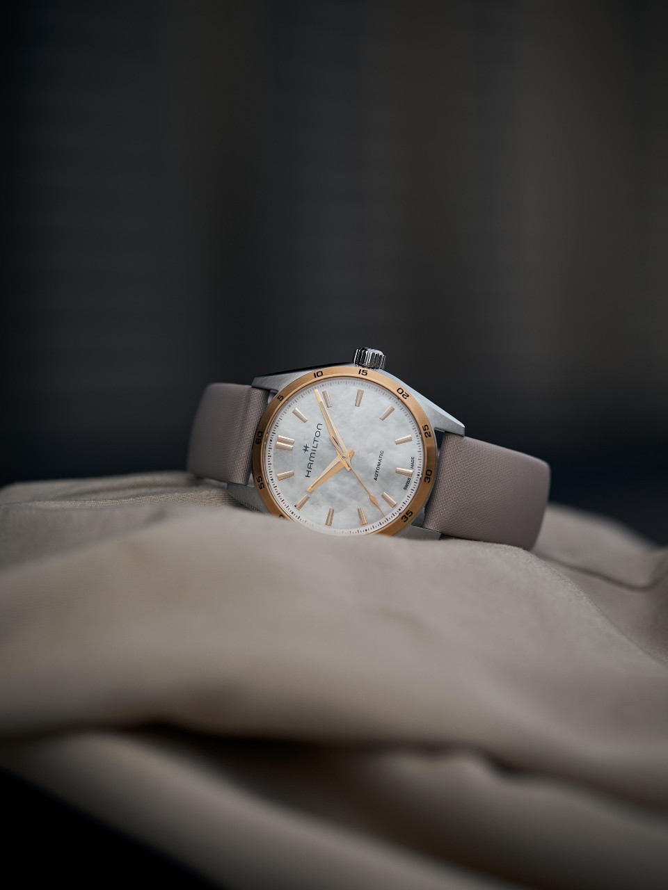 해밀턴_재즈마스터 퍼포머 오토매틱 34mm H36125890.jpg