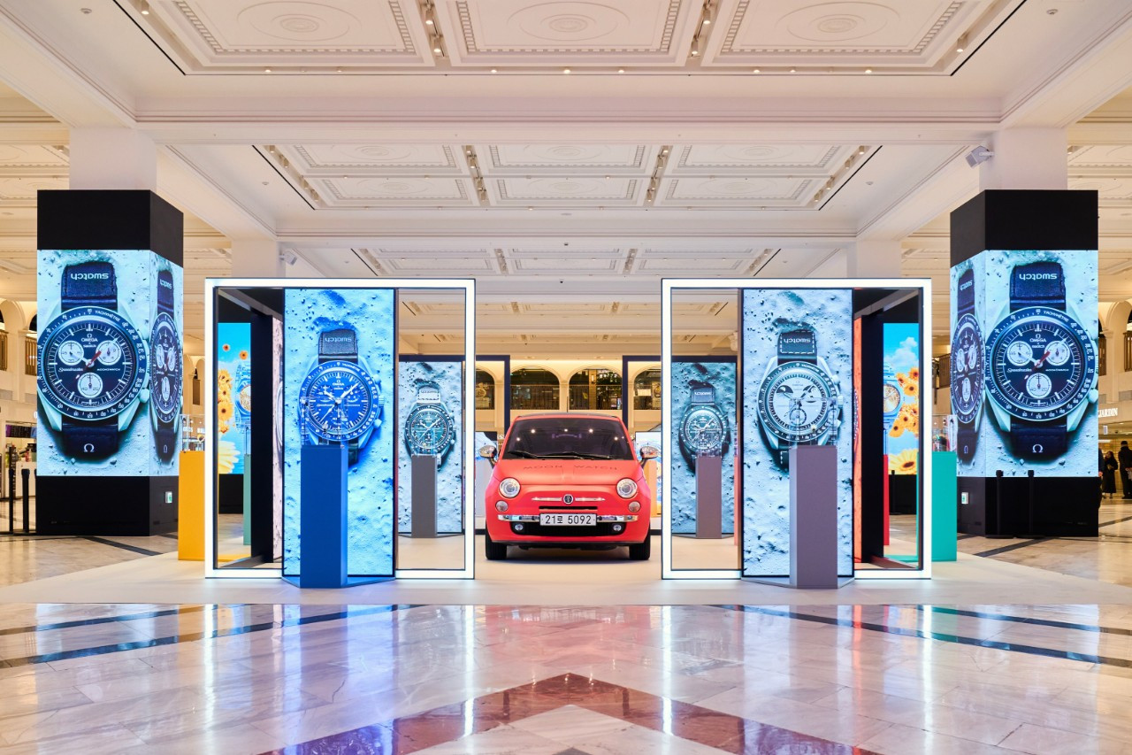 [보도사진] 스와치, _블라썸 타임_ 컬렉션 출시 기념 팝업스토어 오픈 (3).jpg