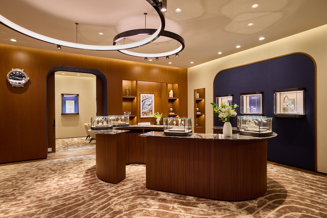 브레게 압구정 현대백화점 본점 부티크 내부.jpg