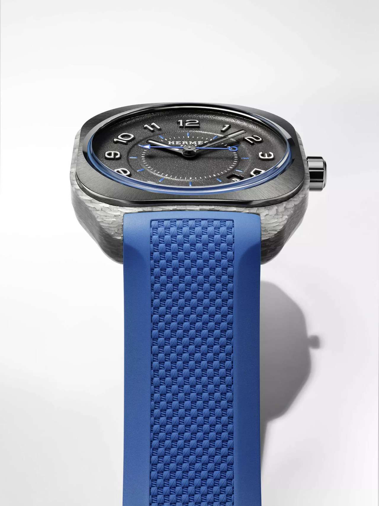 Hermes-H08_3blue_ambiance_copyright_Joel-Von-Allmen-1-scaled-1500x2000.jpg.jpg