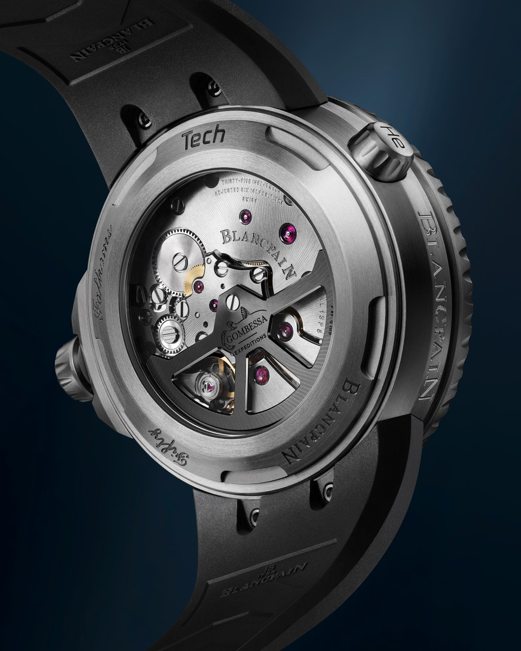 블랑팡_blancpain_피프티 패덤즈 테크 곰베사_백 케이스.jpg