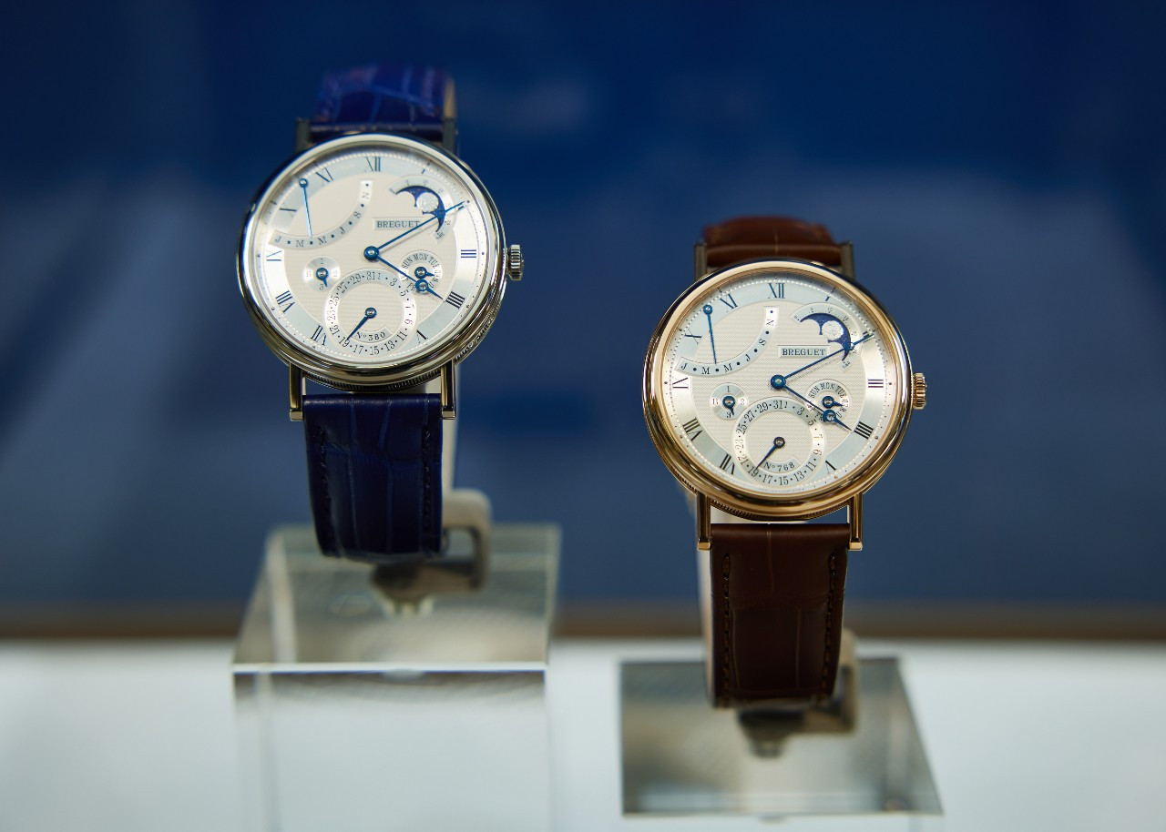 브레게_클래식 퍼페추얼 캘린더.jpg