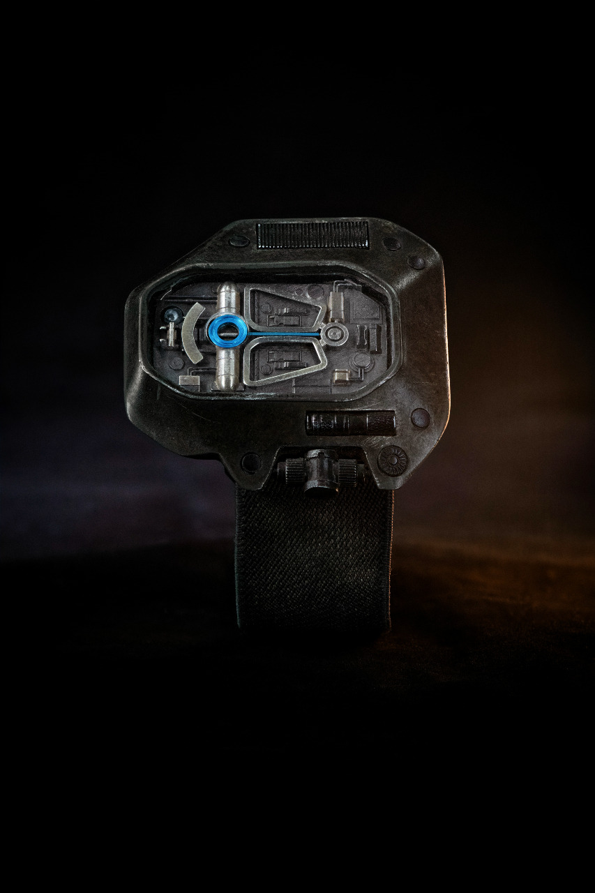 Hamilton Dune Desert Watch_lifestyle.jpg