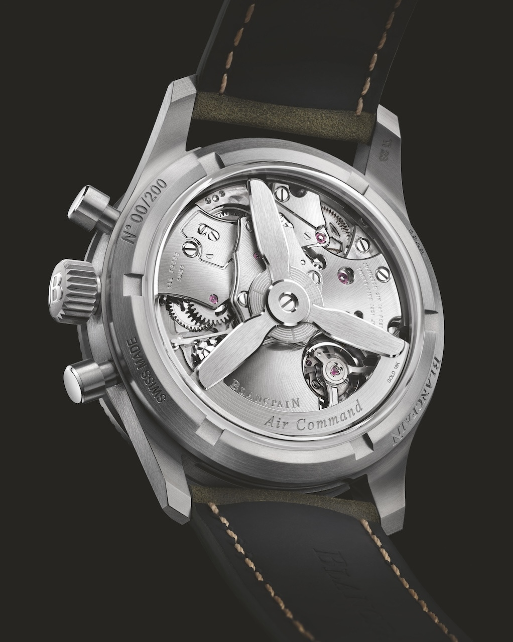 블랑팡 에어 커맨드 카무플라주 그린 백 케이스.jpg