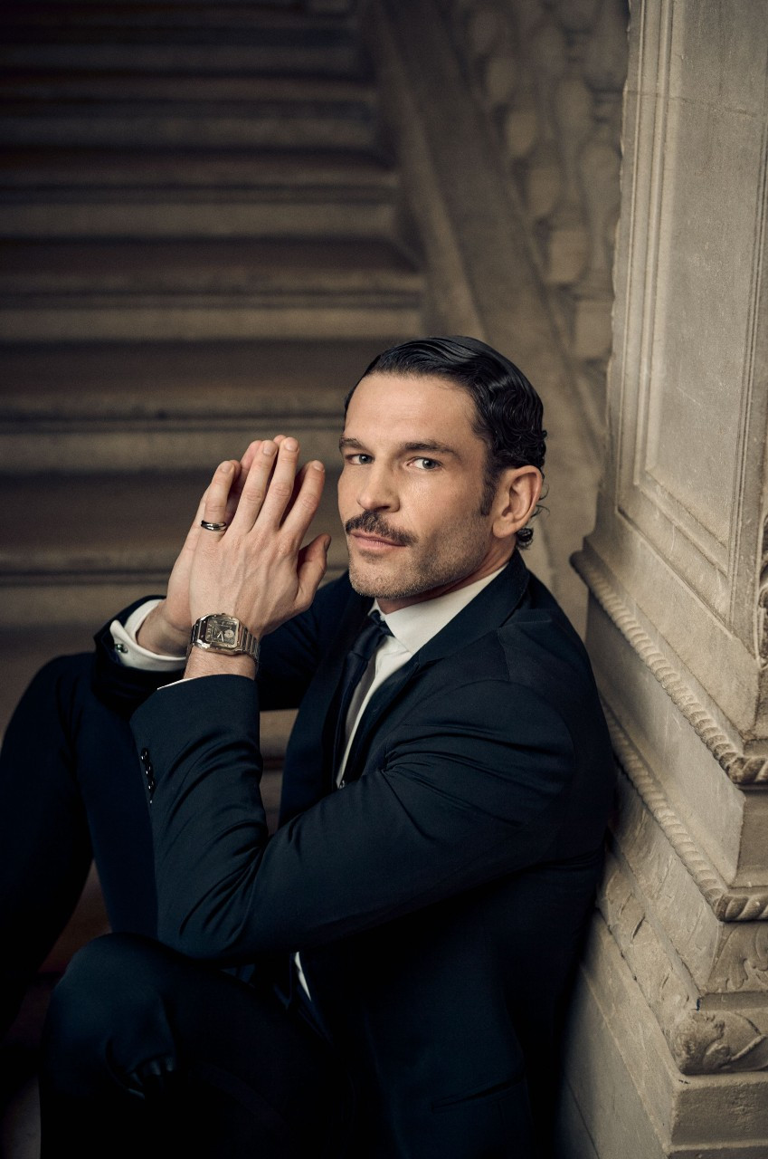 까르띠에_아르노 발로아.jpg