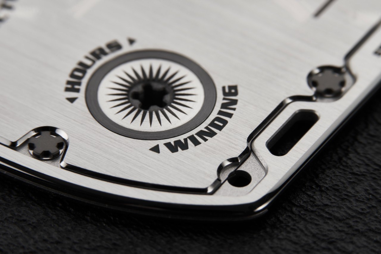 Richard-Mille-RM-UP-01-Ferrari-close-up-function-1.jpg