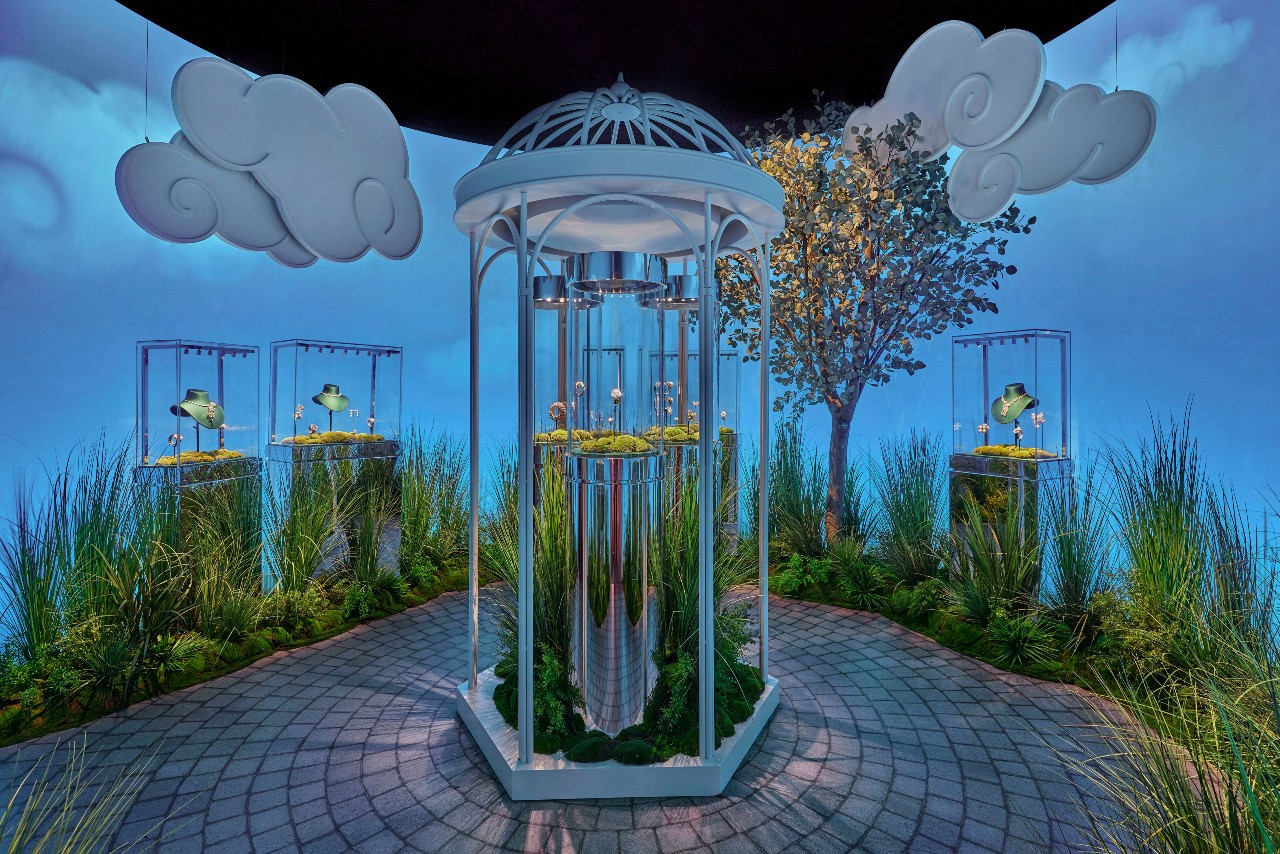 반클리프 아펠_전시 전경_4.jpg