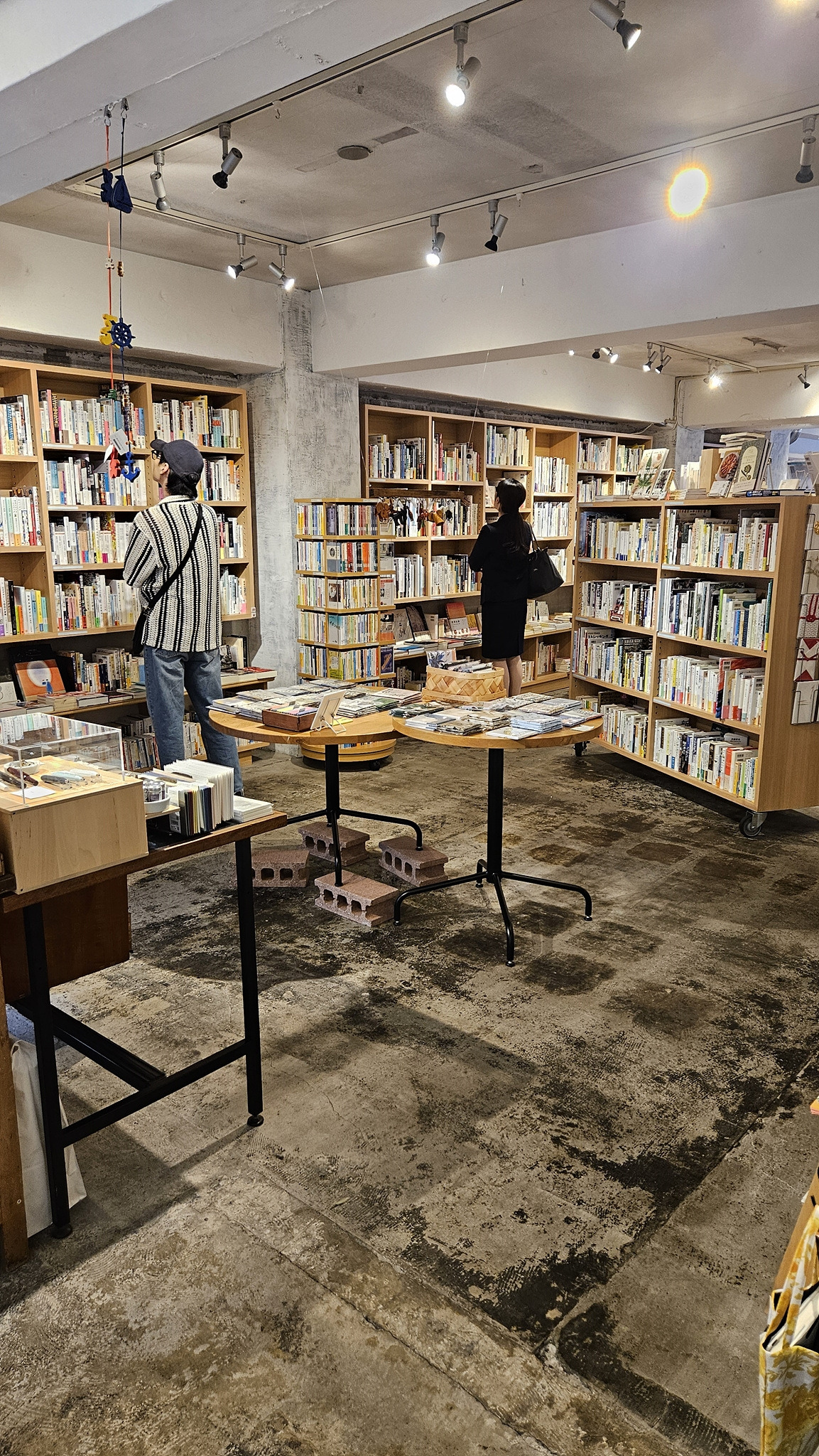 5_kamome books(6).jpg