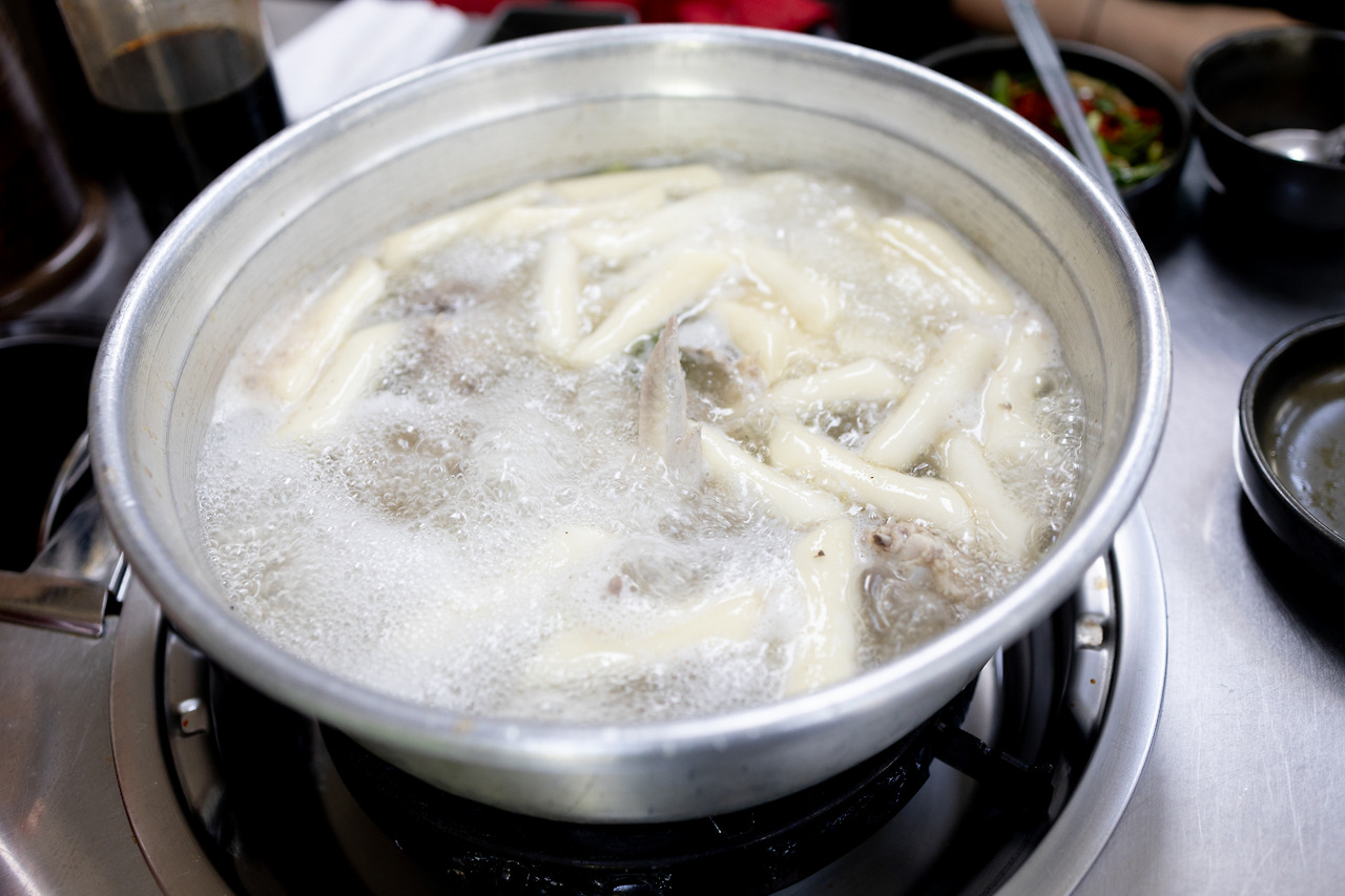 sCanon EOS R 6720x4480_000006.jpg