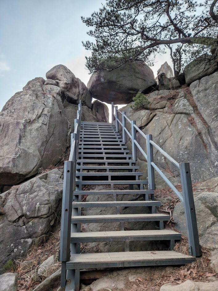 관악산 사당 능선의 대체로 안전한 지옥 2-1.jpg