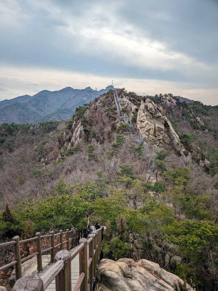 관악산 사당 능선의 대체로 안전한 지옥 1-3.jpg