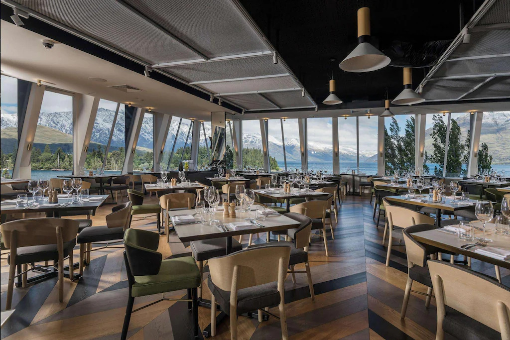 뉴질랜드_로토루아_릿지스_레이클랜드_리조트_로토루아_식사공간장소_2.jpg