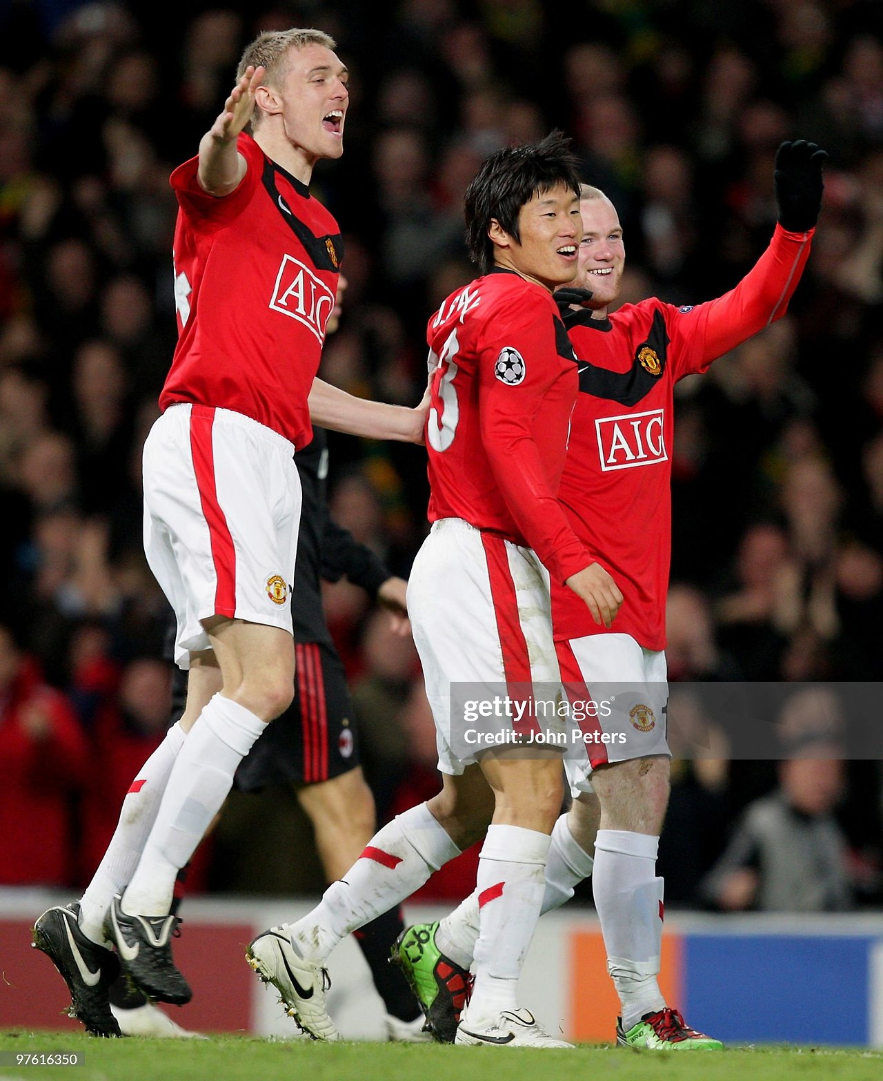 (Getty) UEFA Champions League - Round of 16 - Second Leg - Manchester United v AC Milan - Old Trafford.jpg