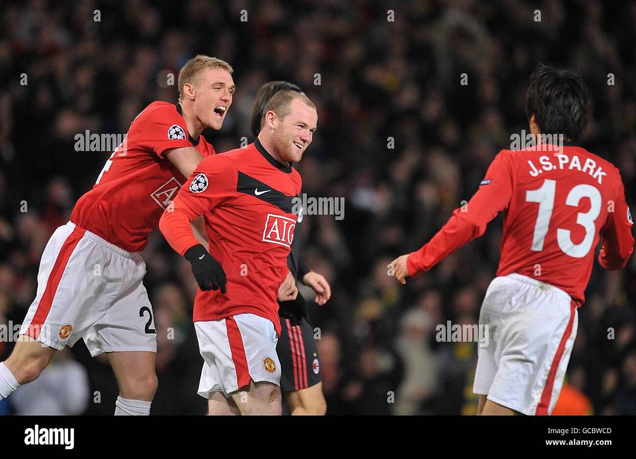 (Alamy) UEFA Champions League - Round of 16 - Second Leg - Manchester United v AC Milan - Old Trafford.jpg