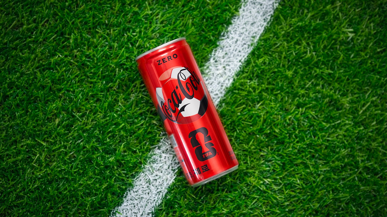 잔디 코카-콜라 제로(모자이크).jpg