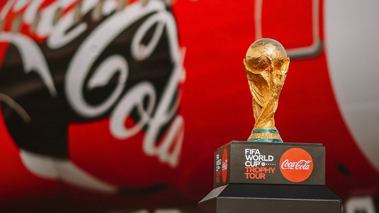 월드컵 트로피 투어(코카-콜라 홈페이지).jpg