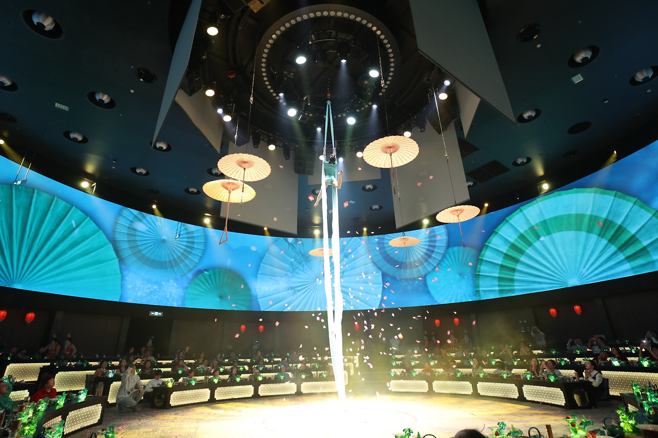 연천하 연회.jpg