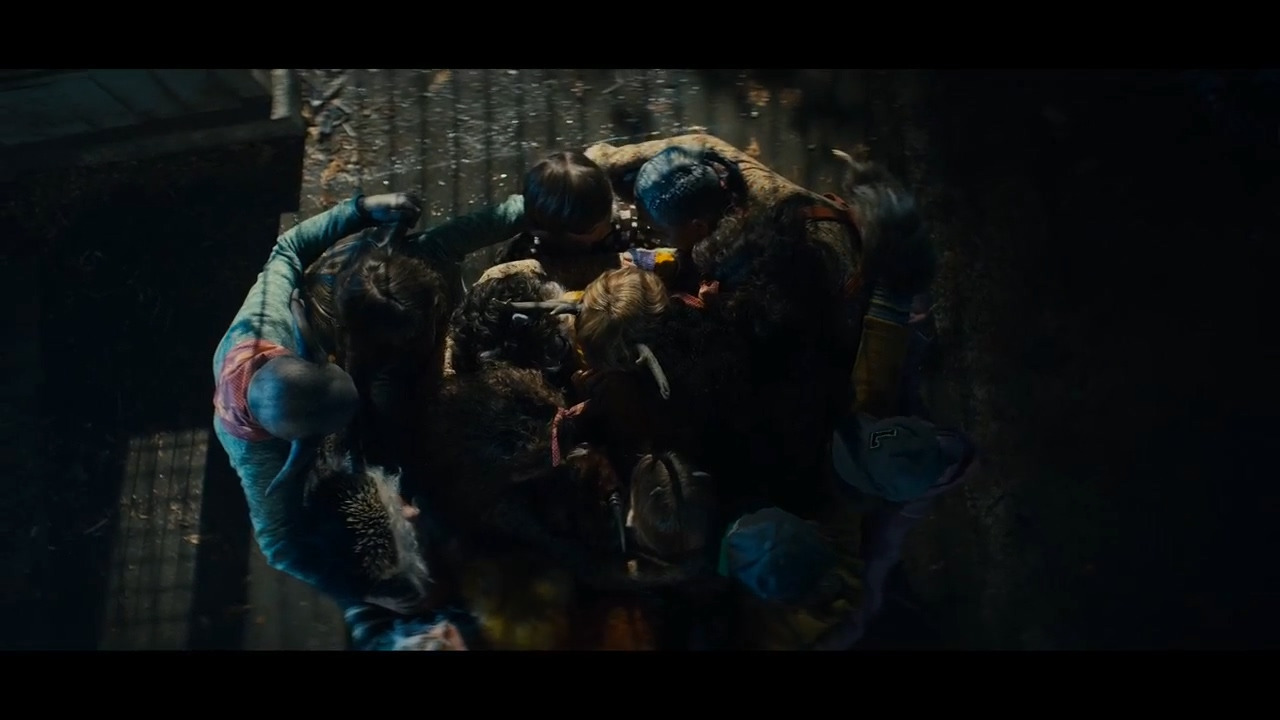 스위트 투스-사슴뿔을 가진 소년.mp4_20210627_030759.407 - 복사본 (2).jpg