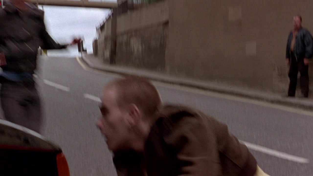 Trainspotting.1996.720p.BRRip.XviD.AC3-RARBG.avi_20140227_153735.781.jpg