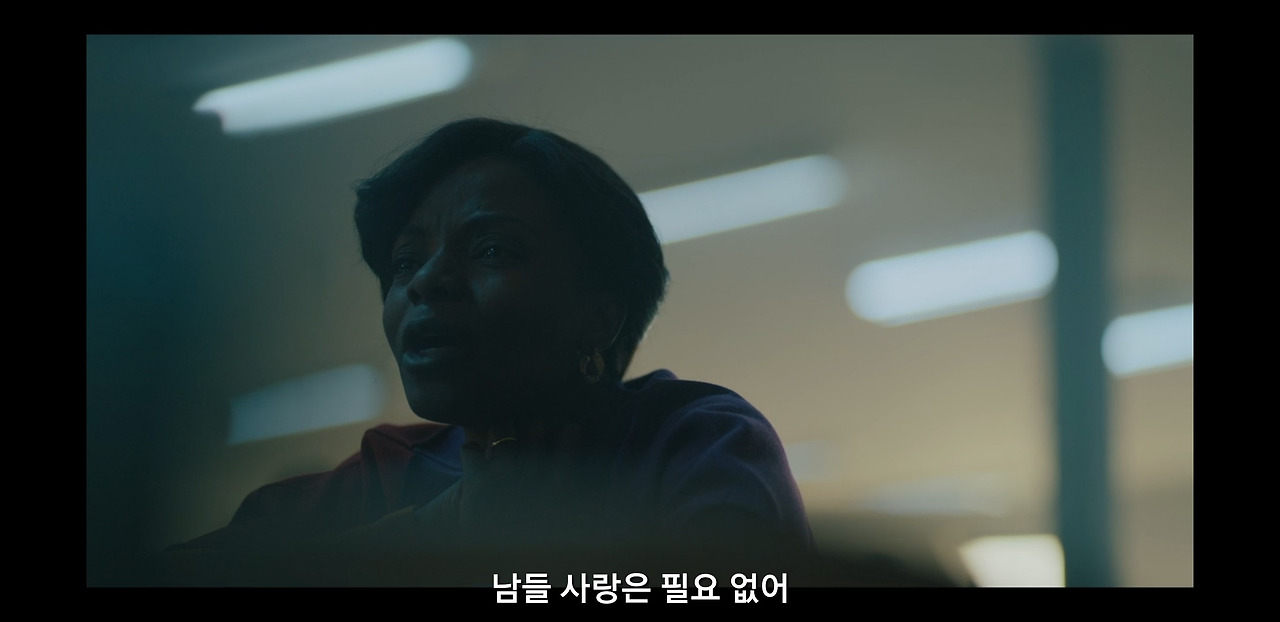 Screenshot_20201218-215632_MX Player.jpg