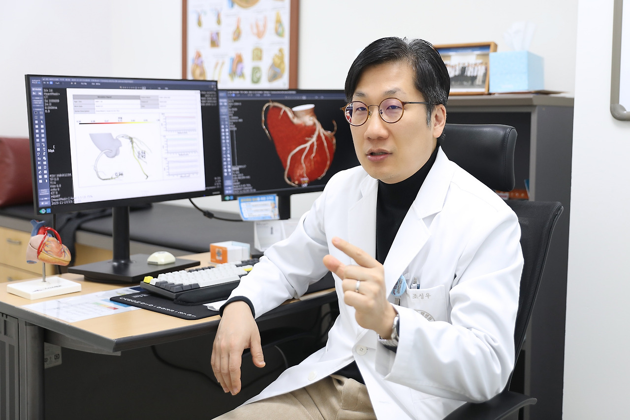 [사진] 일산백병원이 인공지능(AI) 기반 의료혁신을 추진하기 위해 ‘디지털의료정보혁신센터’를 신설하고, 초대 센터장으로 순환기내과 조성우 교수를 임명했다..jpg