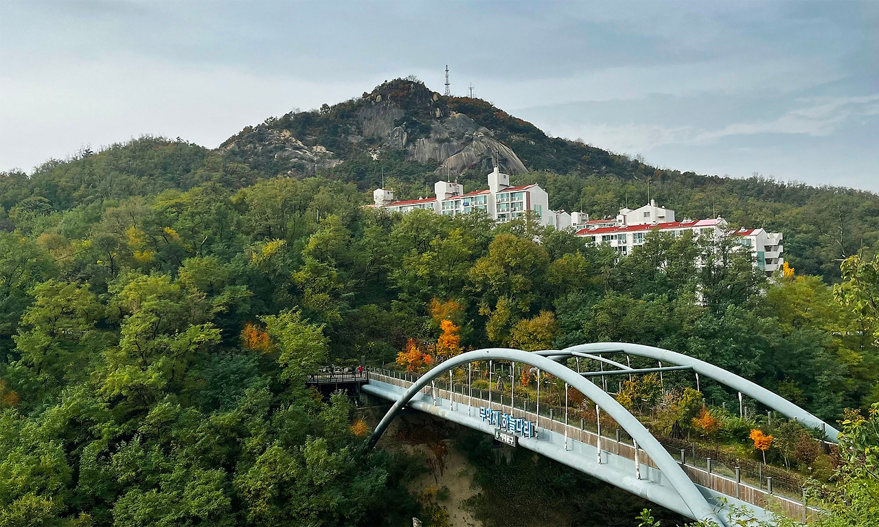 무악재 하늘다리.jpg