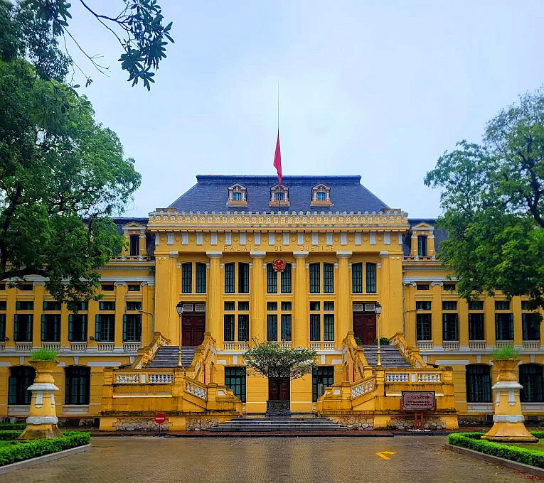 하노이 주석궁.jpg