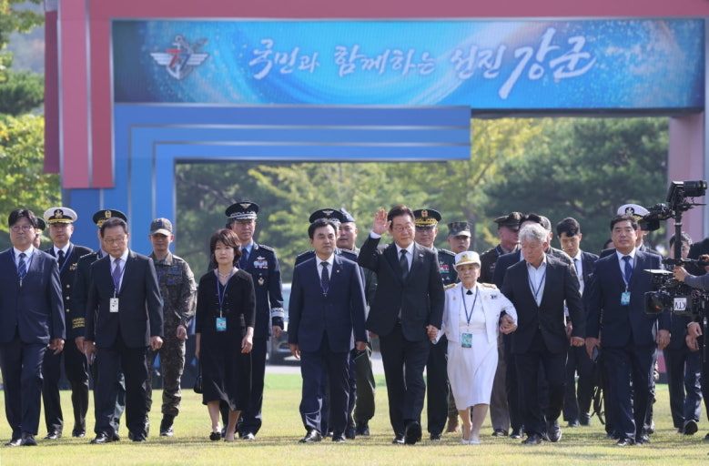 다운로드 (8).jpg