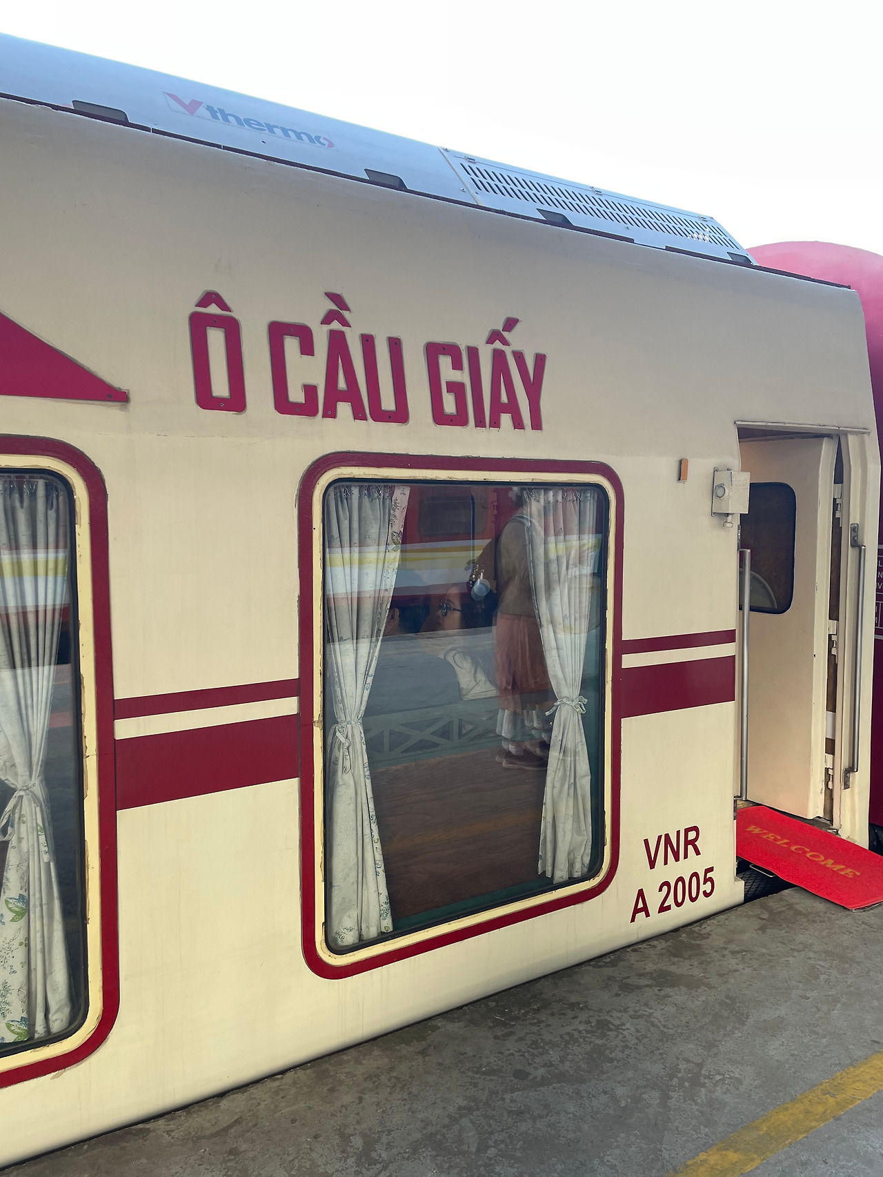 기차역 외부.jpg