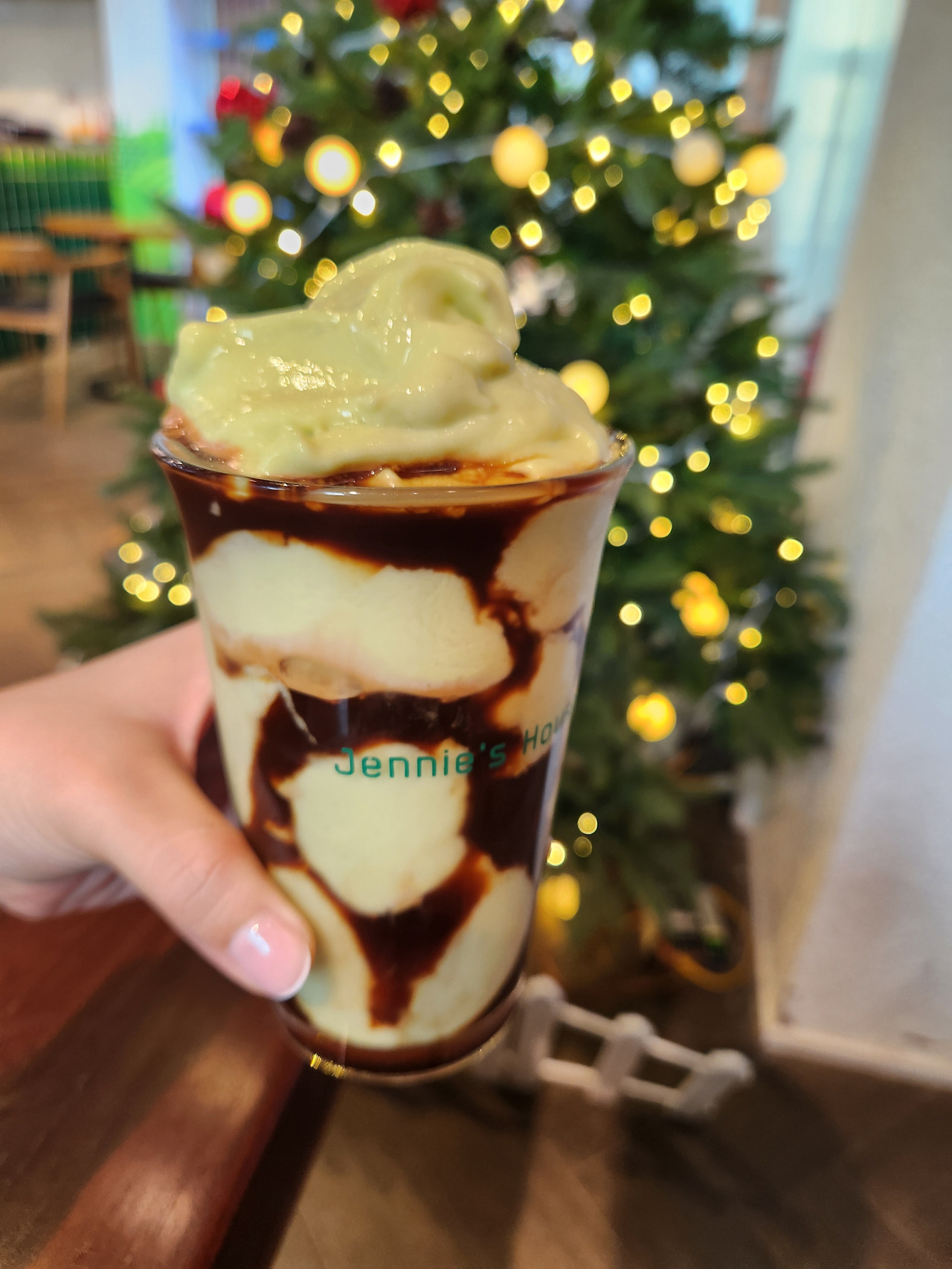 아보카도 커피.jpg