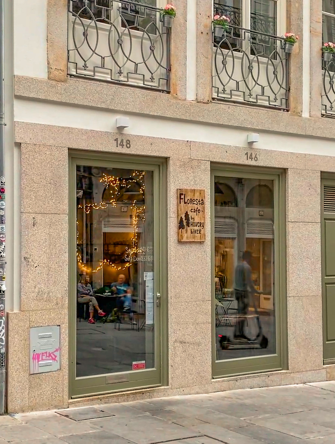 포르투 버스킹_10.jpg