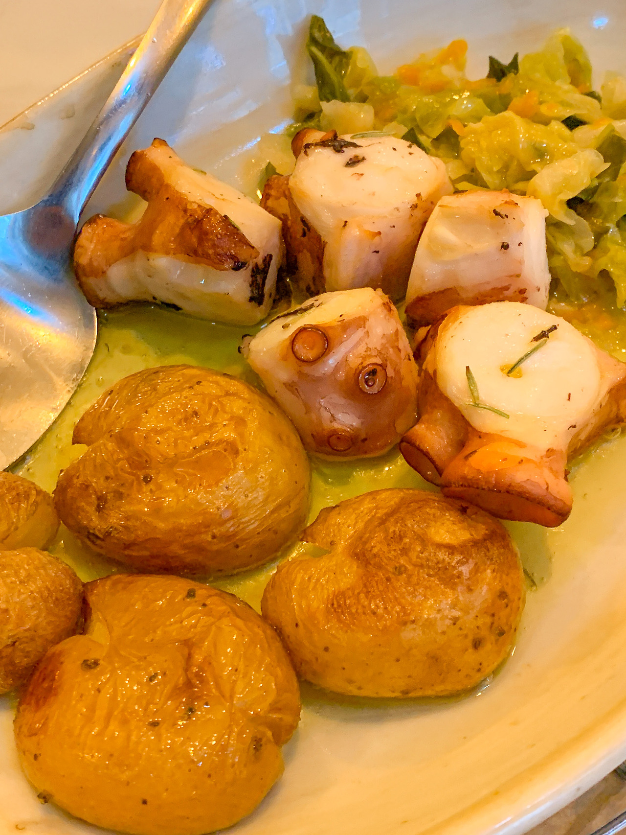 포르투 버스킹_1.jpg