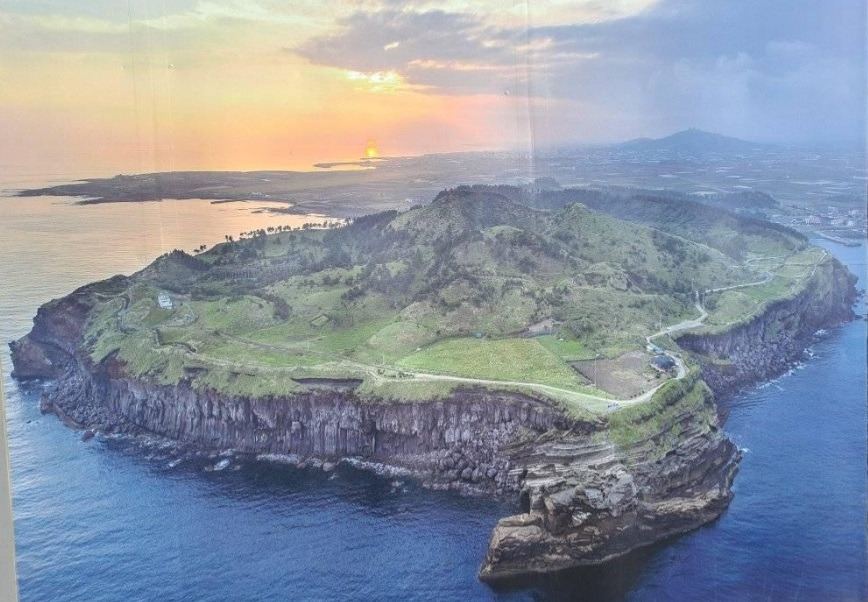 다운로드 (4).jpg