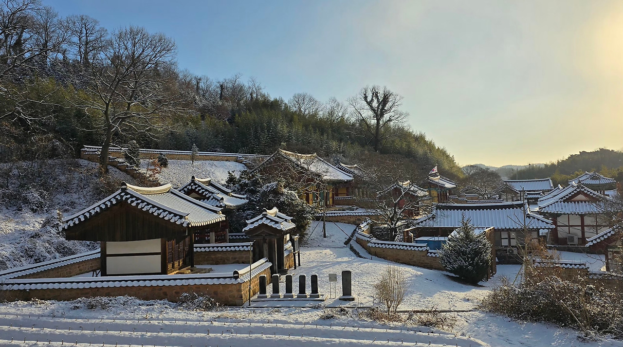 2.11 옥구향교1.jpg