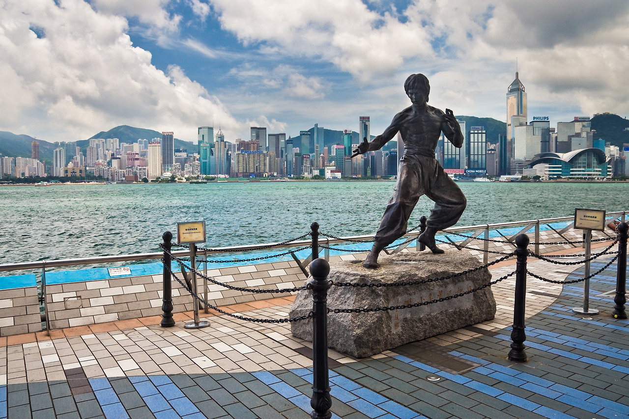 Avenue_of_Stars_Hong_Kong_Bruce_Lee_Statue.jpg