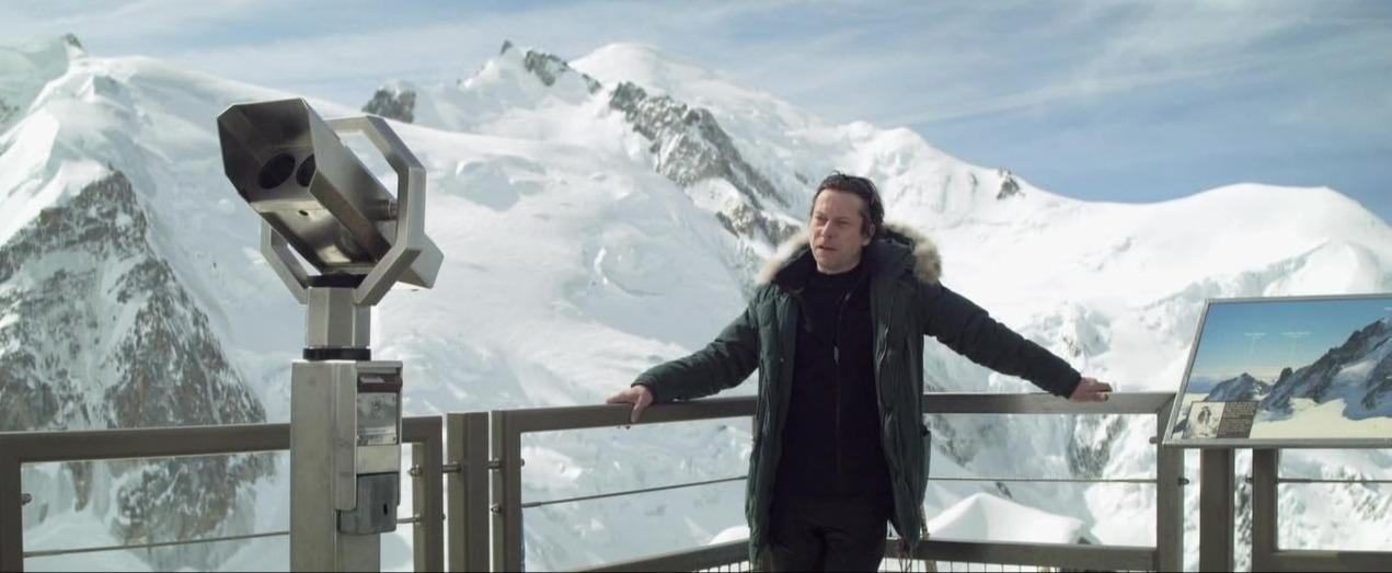 영화 러브 이즈 크라임 20.jpg