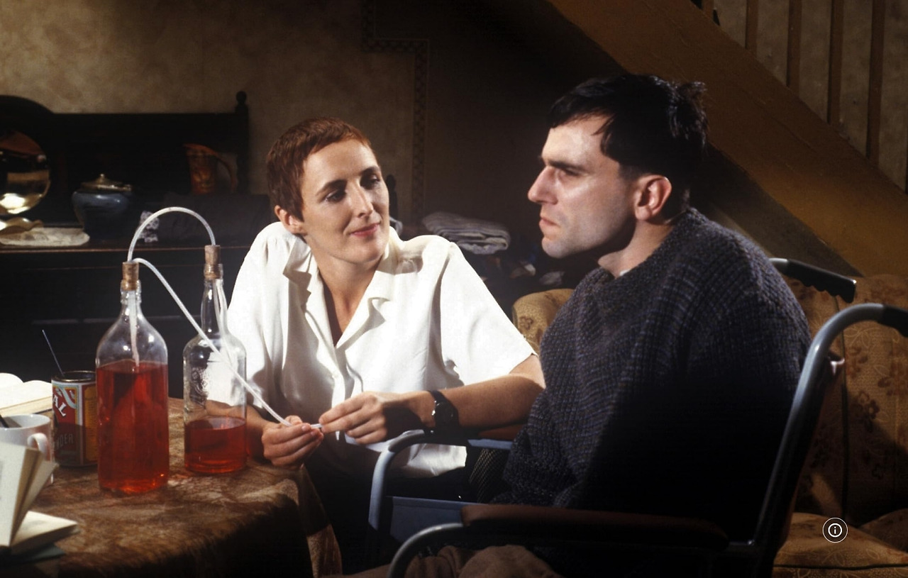 영화 나의 왼발 31.jpg