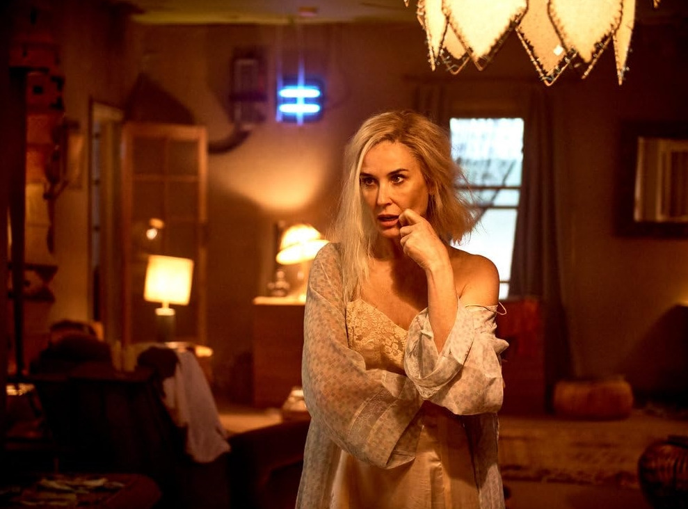 영화 멋진 신세계 06.jpg