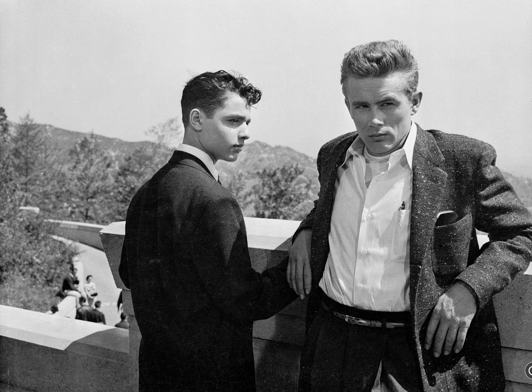 영화 이유없는 반항 15.jpg