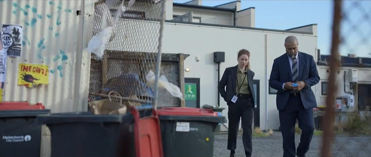 영화 다크 시티 05.jpg