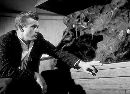 영화 이유없는 반항 03.jpg