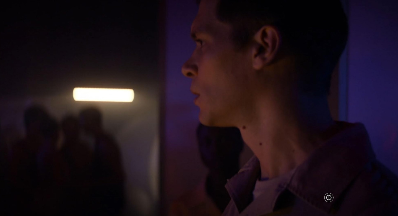 영화 멋진 신세계 12.jpg