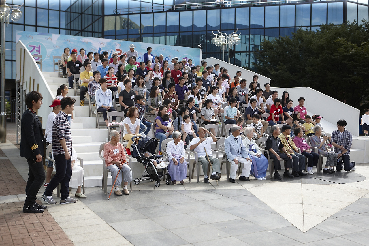 _W6O9251시청자투어 오프닝.jpg