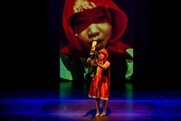 [국립극단] 기획초청 Pick크닉 열린 객석 이상한어린이연극-오감도(2026) 홍보사진11.jpg