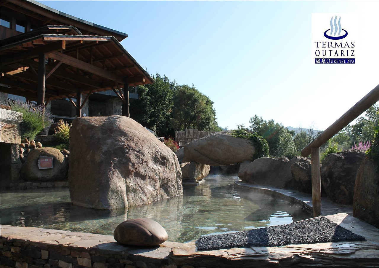 Soak-in-one-or-all-of-the-fourteen-hot-springs-available-at-termas-de-outariz 4.jpg