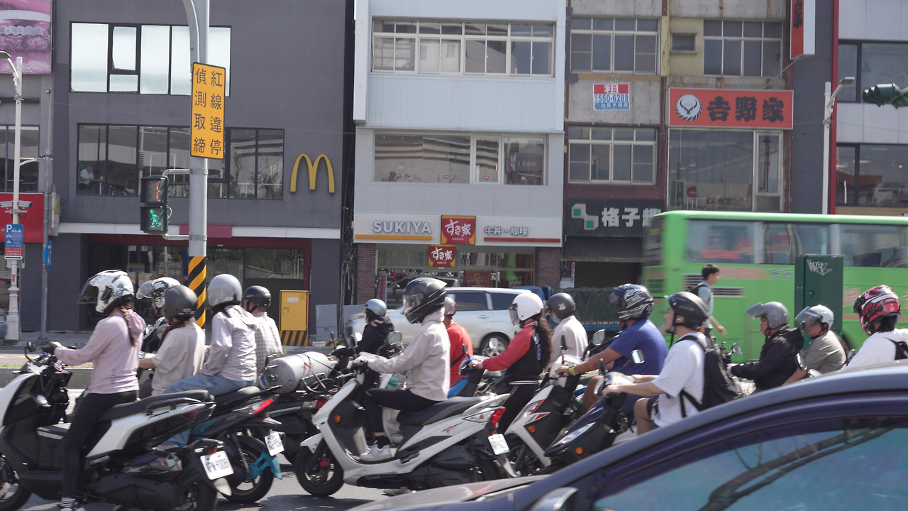 Still 2026-04-04 072437_1.244.1.jpg